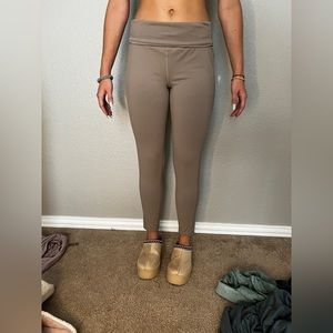 Tan leggings// dsg // size M